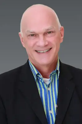 Head shot of Alasdair Smith