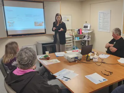 A Certified Diabetes Educator instructing a class